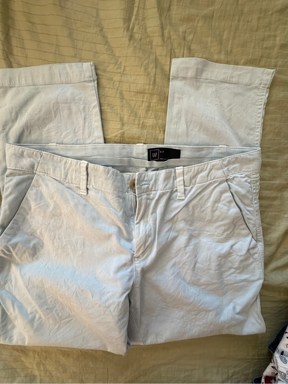 Gap Light Blue women’s gf Chino Pants great condition ♥️